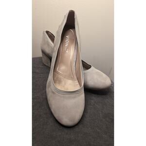 Vionic Natalie block heel gray suede pumps 10 wide